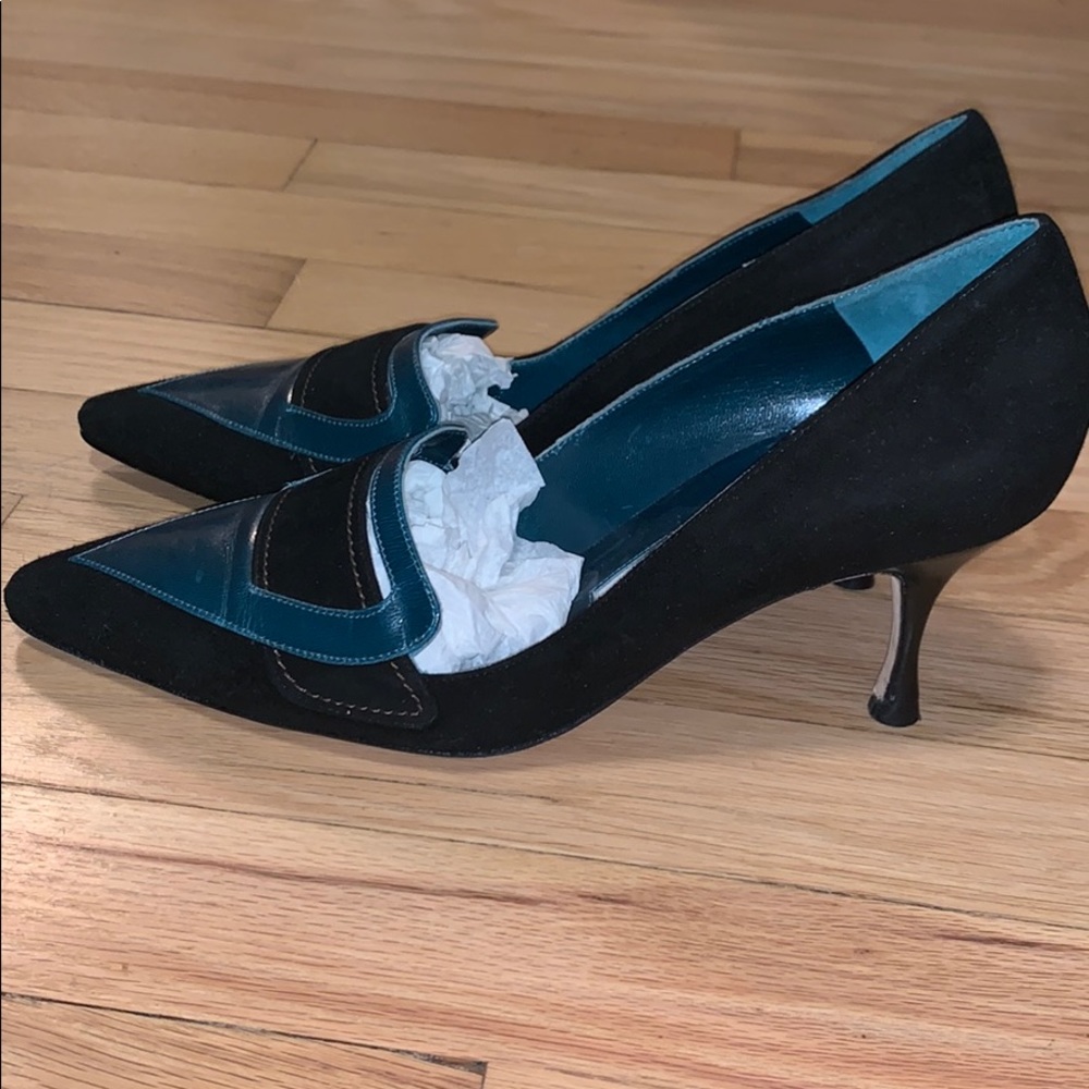 Authentic Manolo Blahnik Heels. - Picture 2 of 5
